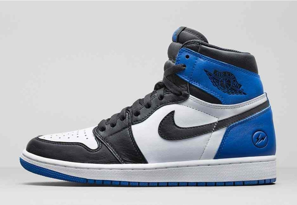 Les Air Jordan 1 "Retro High x Fragment Design" Femme permettent de personnaliser votre style tout en bénéficiant d’un confort supérieur.