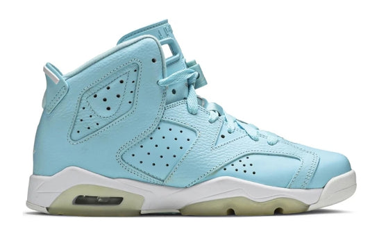 Les Air Jordan 6 Retro "Pantone" Femme permettent de personnaliser votre style tout en bénéficiant d’un confort supérieur.