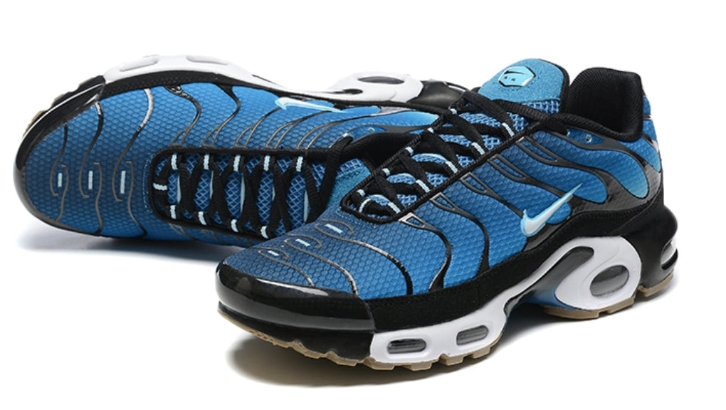 Les  Baskets Nike Air Max Tn incarnent un style emblématique et une performance supérieure.
design distinctif et unique pas cher. Le moins cher.