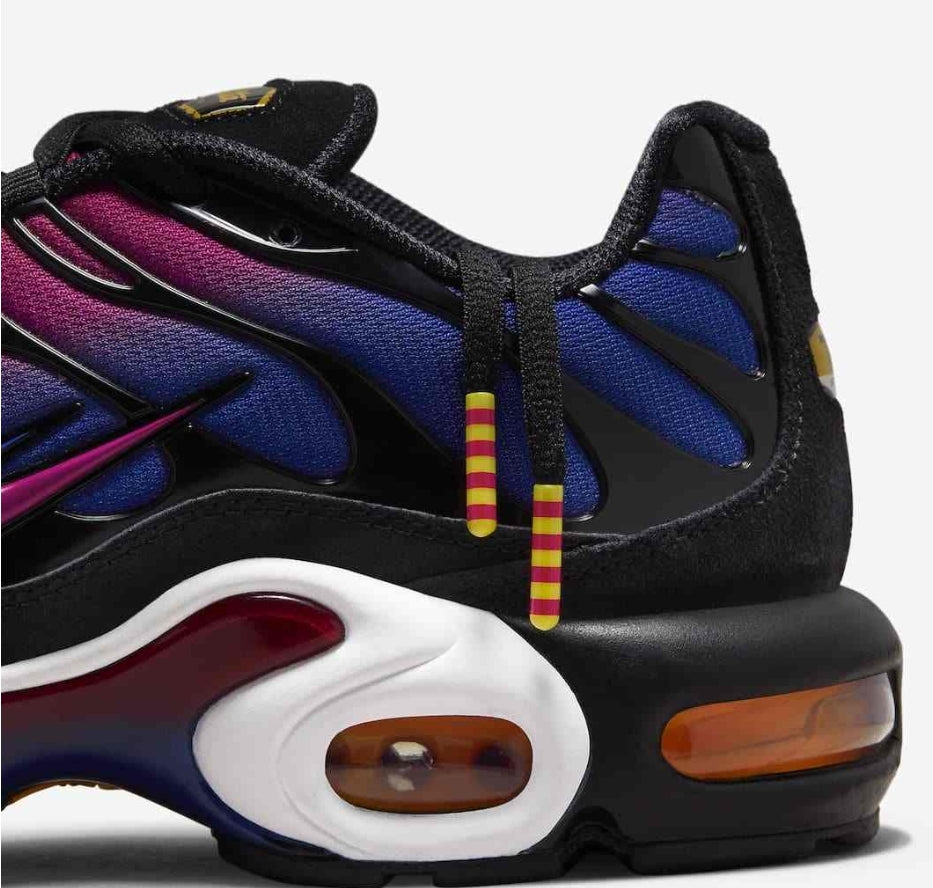 Les  Baskets Nike Air Max Tn incarnent un style emblématique et une performance supérieure.
design distinctif et unique pas cher. Le moins cher.