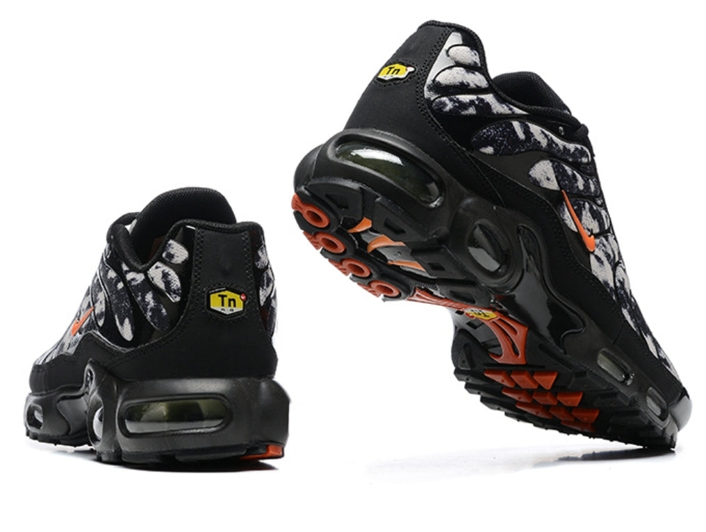 Les  Baskets Nike Air Max Tn incarnent un style emblématique et une performance supérieure.
design distinctif et unique, pas cher. Le moins cher.