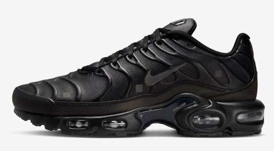 Les  Baskets Nike Air Max Tn incarnent un style emblématique et une performance supérieure.
design distinctif et unique, pas cher. Le moins cher.