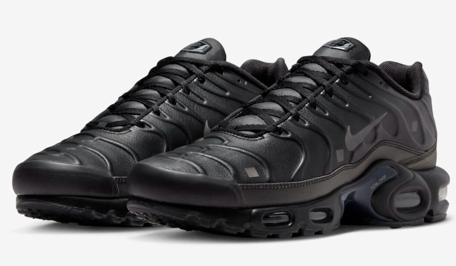 Les Baskets Nike Air Max Tn incarnent un style emblématique et une performance supérieure.
design distinctif et unique, pas cher. Le moins cher.
