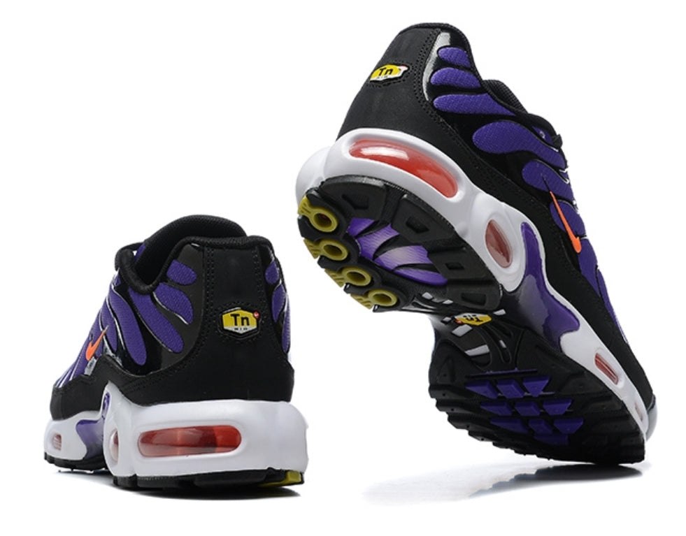 Les  Baskets Nike Air Max Tn incarnent un style emblématique et une performance supérieure.
design distinctif et unique, pas cher. Le moins cher.