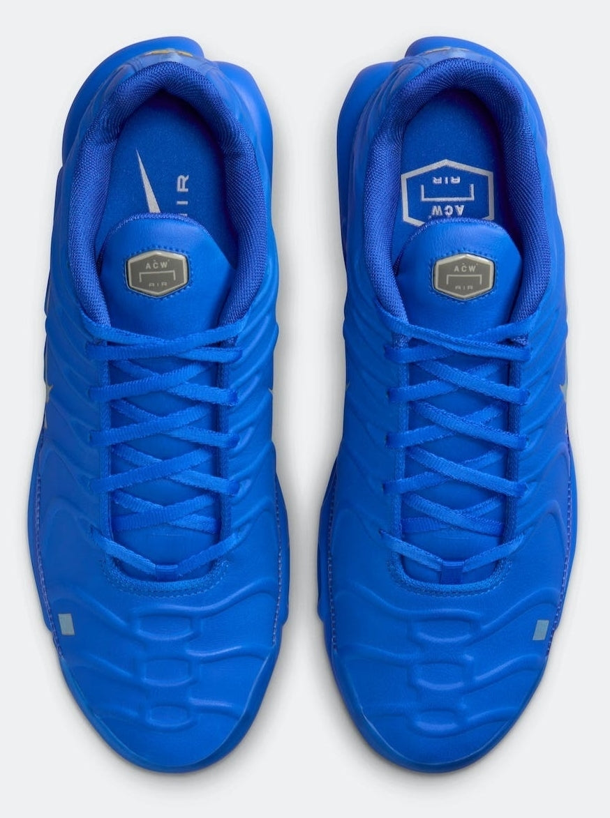 Les  Baskets Nike Air Max Tn incarnent un style emblématique et une performance supérieure.
design distinctif et unique, pas cher. Le moins cher.