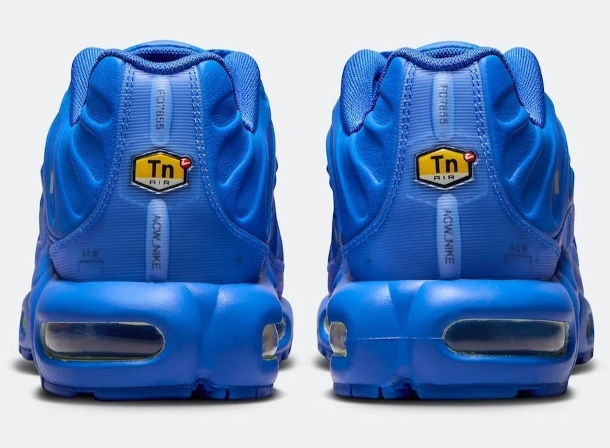 Les  Baskets Nike Air Max Tn incarnent un style emblématique et une performance supérieure.
design distinctif et unique, pas cher. Le moins cher.