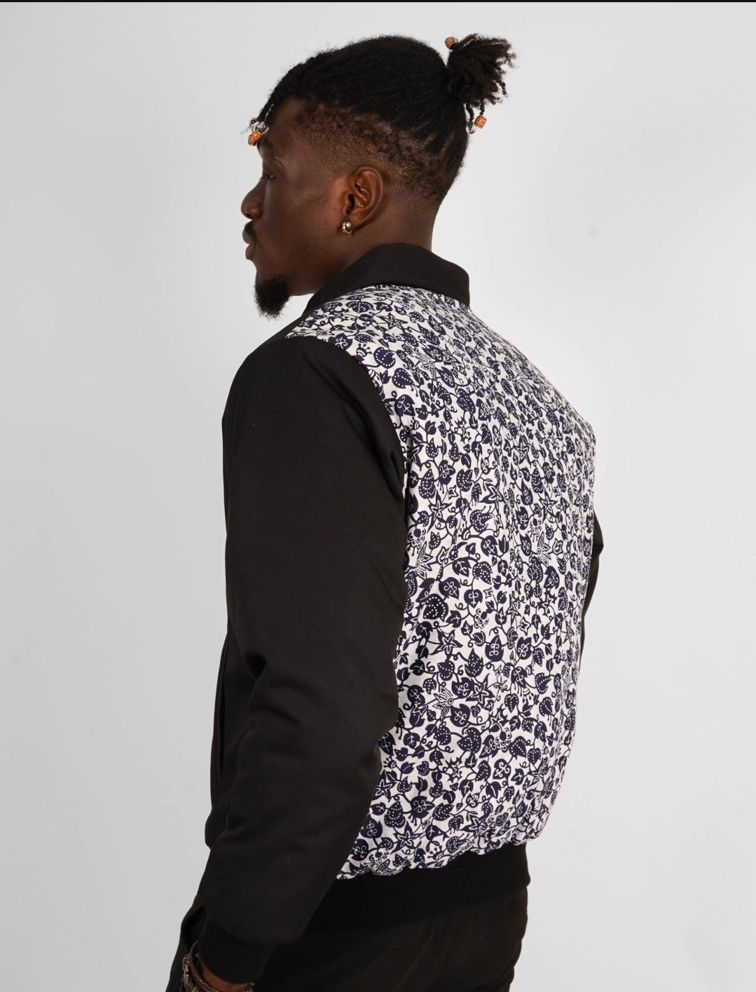 Veste Atlas Gitega