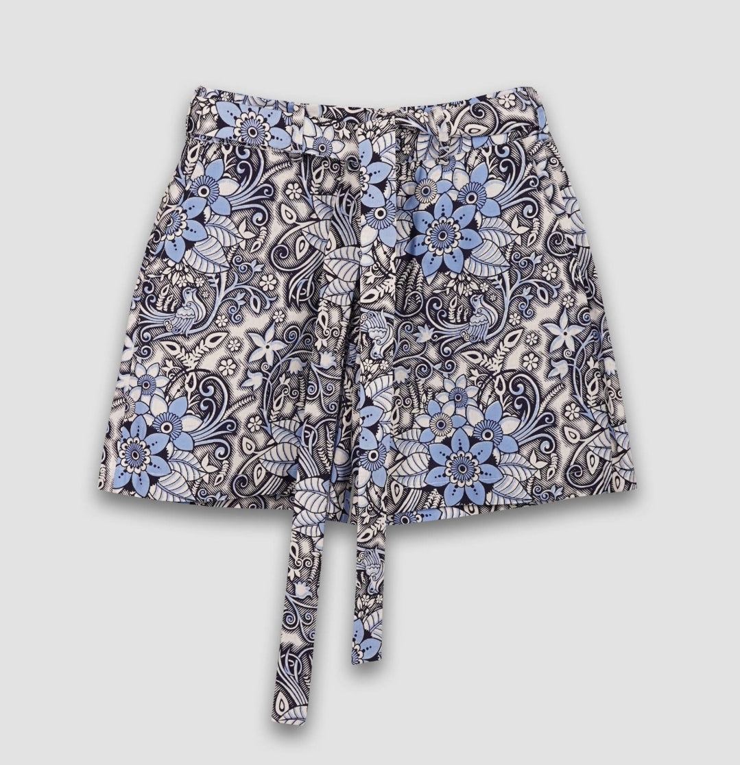 Short Douala