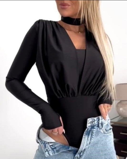Body Froncé à manches longues et col asymétrique