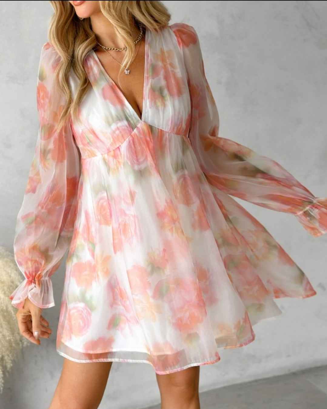 Robe décontractée en maille transparente à manches longues et imprimé floral