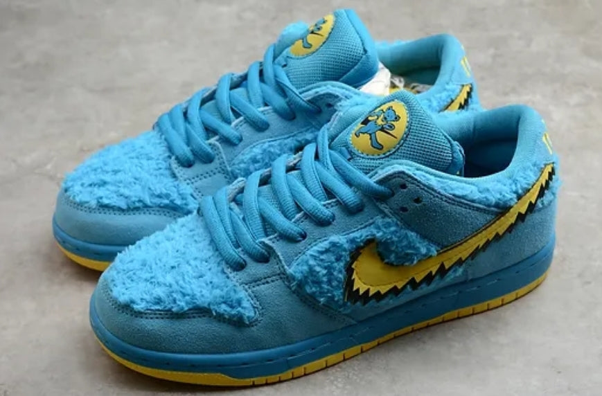 Les baskets Nike SB Dunk allient un style emblématique à un confort supérieur. Leur design légendaire et leurs matériaux de haute qualité. Pas cher.le moins cher .