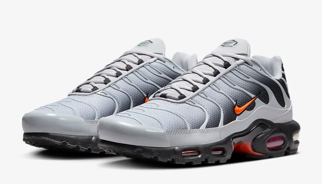 Les  Baskets Nike Air Max Tn incarnent un style emblématique et une performance supérieure. Pas cher. Le moin cher.