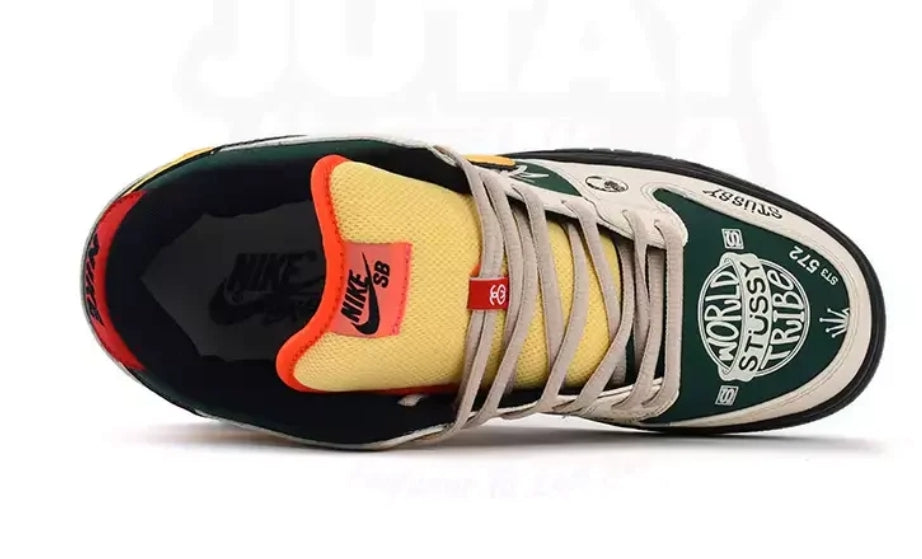 Les baskets Nike SB Dunk allient un style emblématique à un confort supérieur. Leur design légendaire et leurs matériaux de haute qualité. Pas cher.le moins cher .