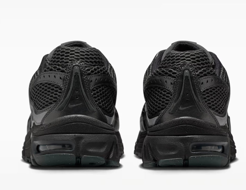 Découvrez les Baskets Nike Moto 2K, alliant design rétro et confort optimal. Parfaites pour les fans de streetwear et le quotidien. ❤️