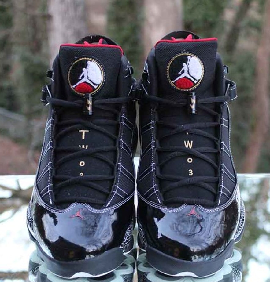 Les baskets Air Jordan 6 offrent un style emblématique  performance remarquable.
design distinctif matériaux. Baskets pas Cher. Le moins cher.