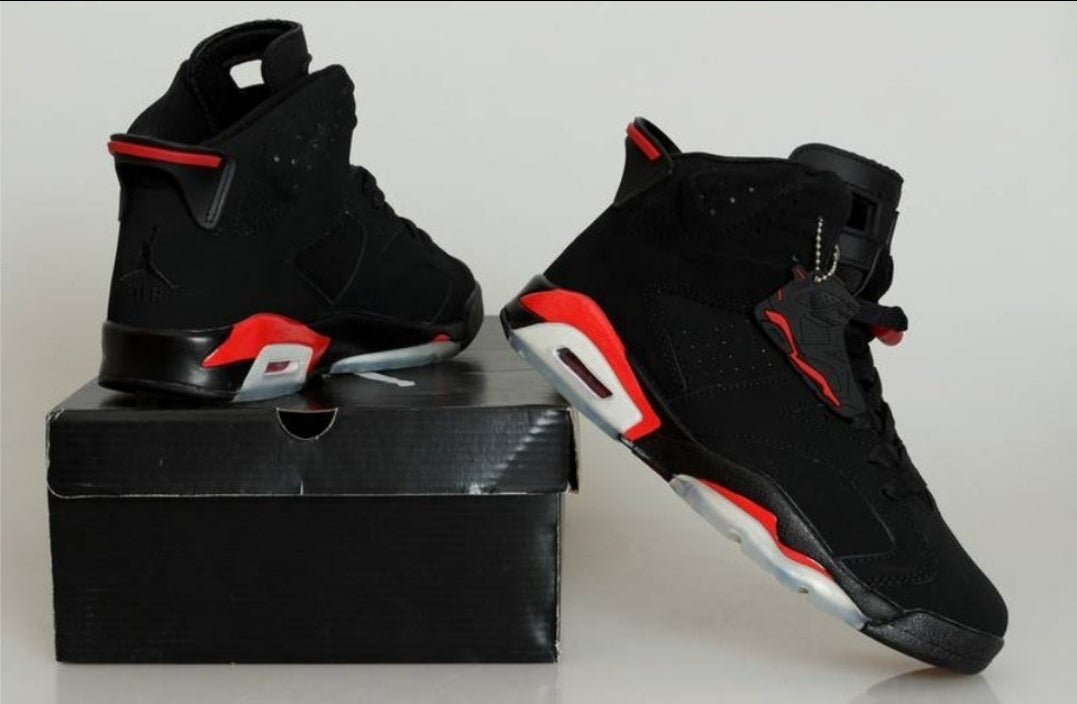 Les baskets Air Jordan 6 offrent un style emblématique  performance remarquable.
design distinctif matériaux. Baskets pas Cher. Le moins cher.