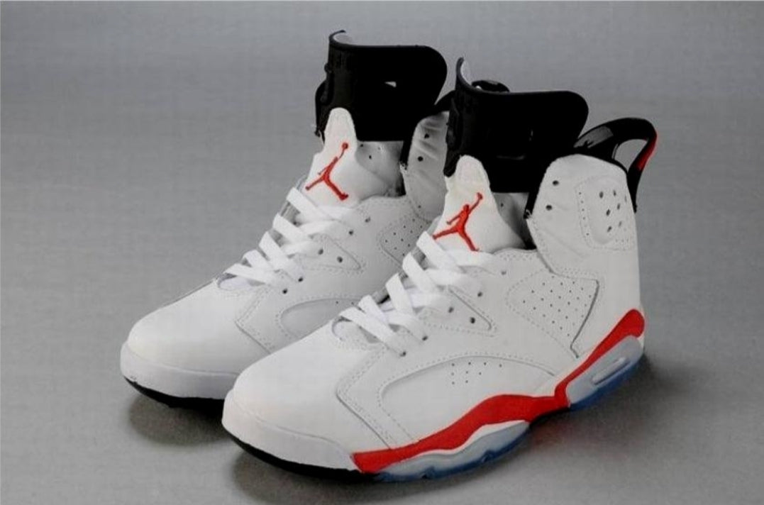 Les baskets Air Jordan 6 offrent un style emblématique performance remarquable.
design distinctif matériaux. Baskets pas Cher. Le moins cher.