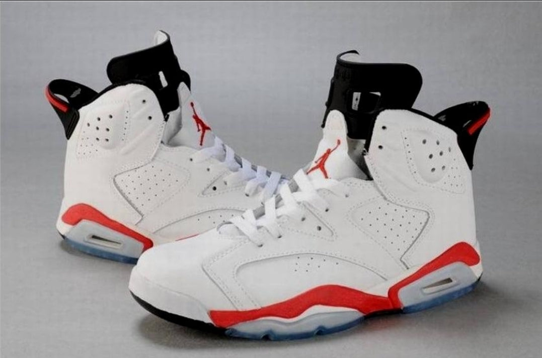 Les baskets Air Jordan 6 offrent un style emblématique performance remarquable.
design distinctif matériaux. Baskets pas Cher. Le moins cher.