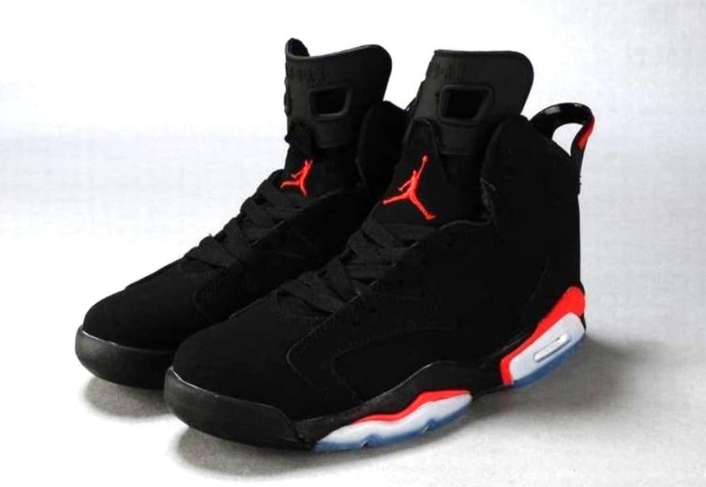 Les baskets Air Jordan 6 offrent un style emblématique  performance remarquable.
design distinctif matériaux. Baskets pas Cher. Le moins cher.