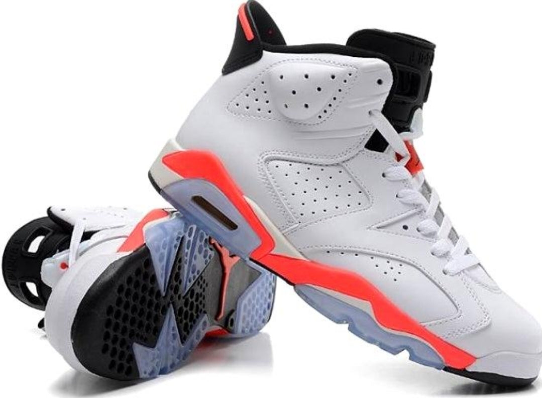 Les baskets Air Jordan 6 offrent un style emblématique  performance remarquable.
design distinctif matériaux. Baskets pas Cher. Le moins cher.