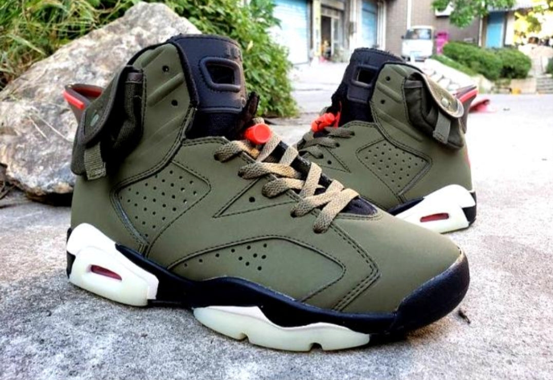 Les baskets Air Jordan 6 offrent un style emblématique  performance remarquable.
design distinctif matériaux. Baskets pas Cher. Le moins cher.