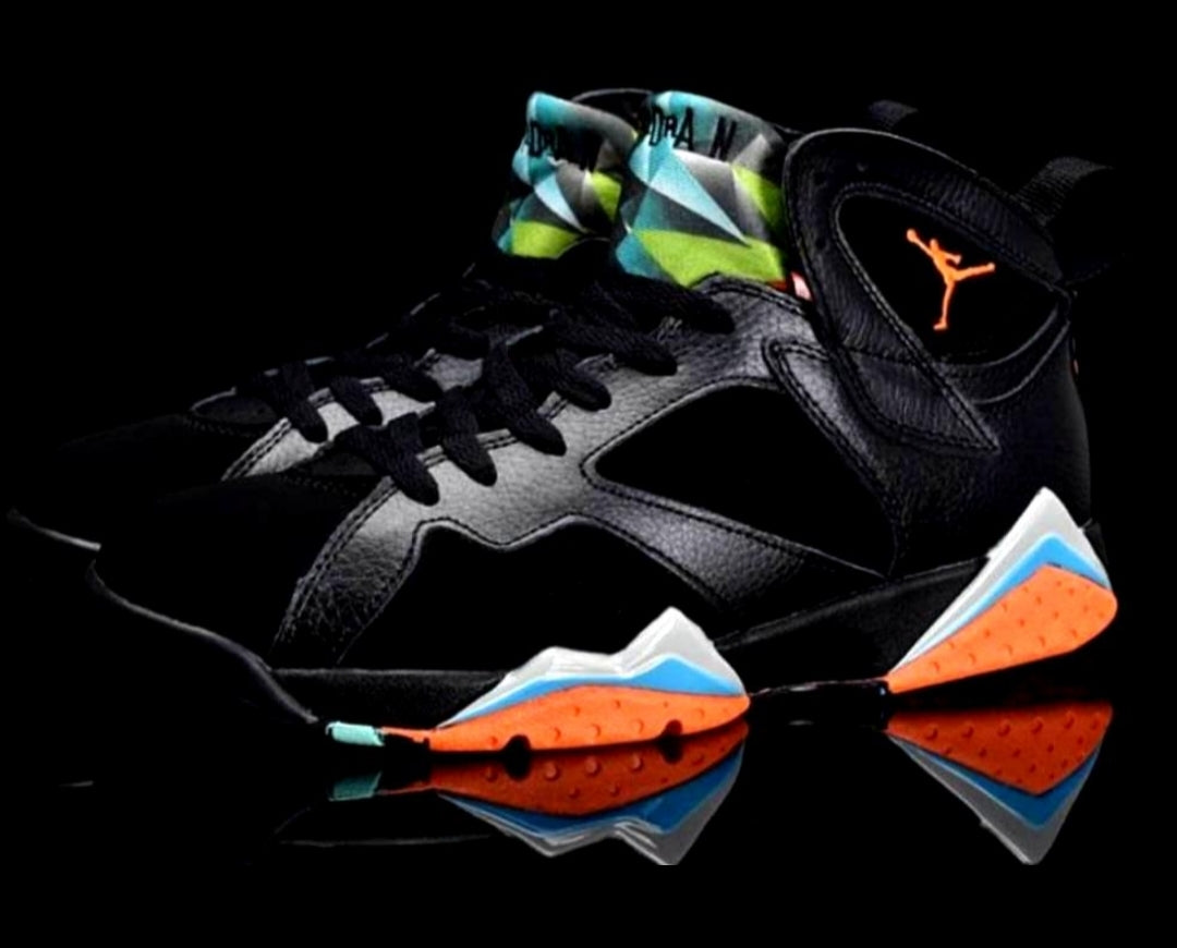 Les baskets Air Jordan 7 offrent un style iconique et une performance exceptionnelle.
design emblématique haute qualité. Au meilleur prix. Pas cher