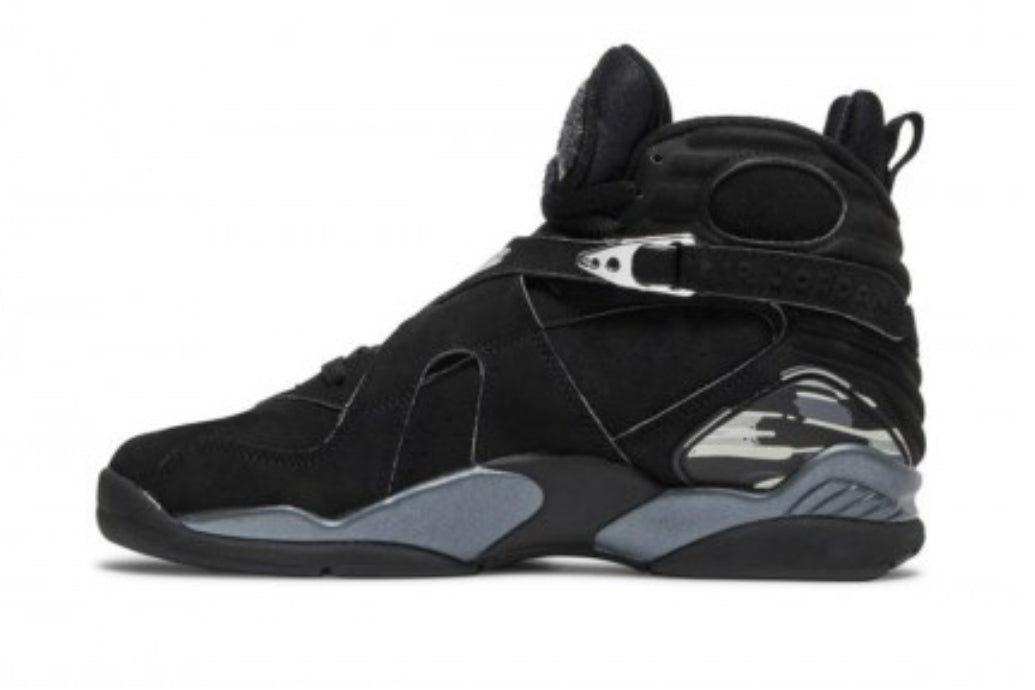 Les baskets Air Jordan 8 offrent un style audacieux et une performance exceptionnelle.
De plus, leur design distinctif et l'utilisation.