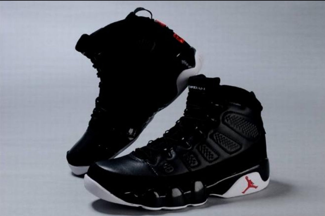Les baskets Air Jordan 9 offrent un style distinctif et une performance exceptionnelle.
,design unique et exceptionnel.pas cher.le moins cher.