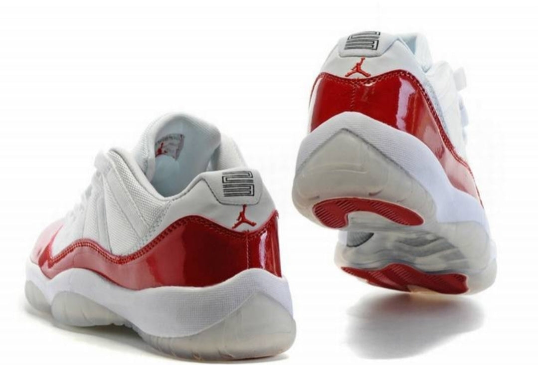 Les baskets Air Jordan 11 offrent un style légendaire et une performance exceptionnelle.design unique
Pas Cher. moin cher.