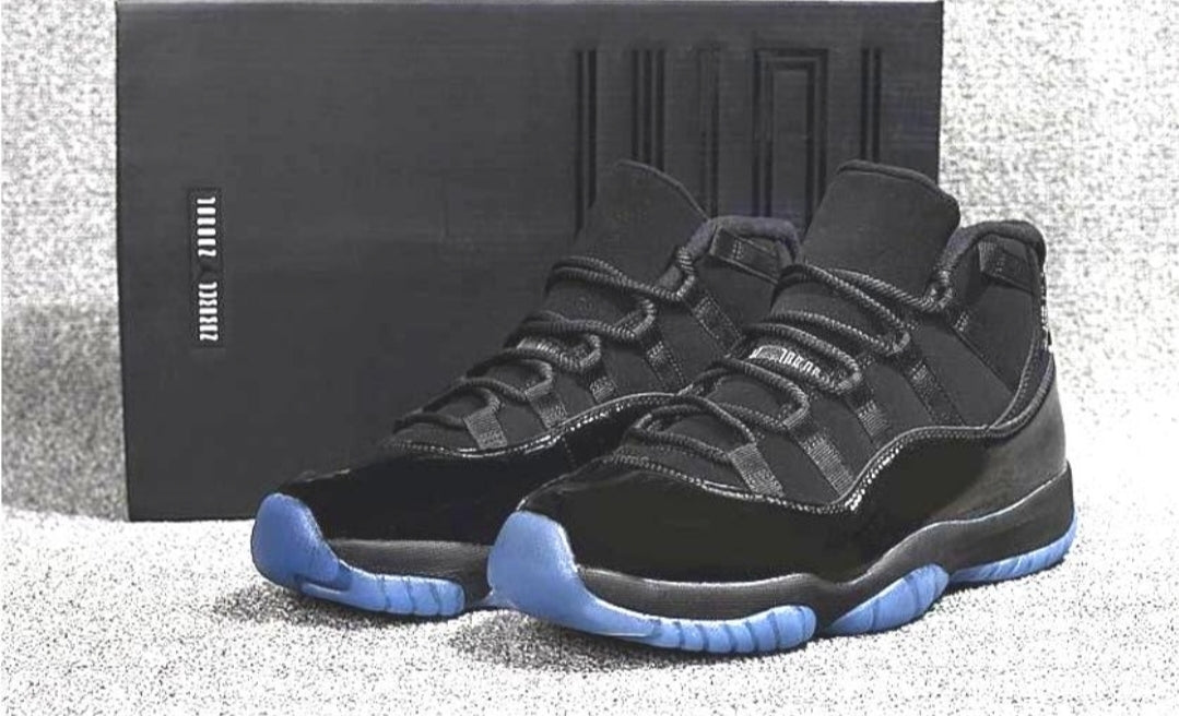 Les baskets Air Jordan 11 offrent un style légendaire et une performance exceptionnelle.design unique
Pas Cher. moin cher.