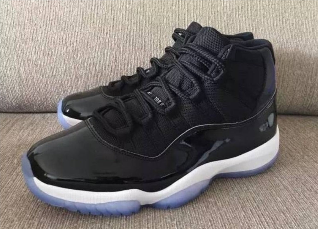 Les baskets Air Jordan 11 offrent un style légendaire et une performance exceptionnelle.design unique
Pas Cher. moin cher.
