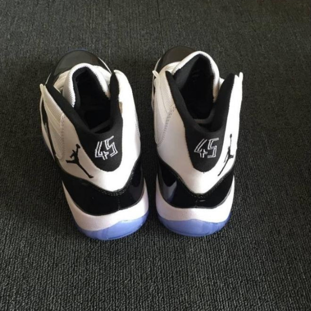Les baskets Air Jordan 11 offrent un style légendaire et une performance exceptionnelle.design unique
Pas Cher. moin cher.