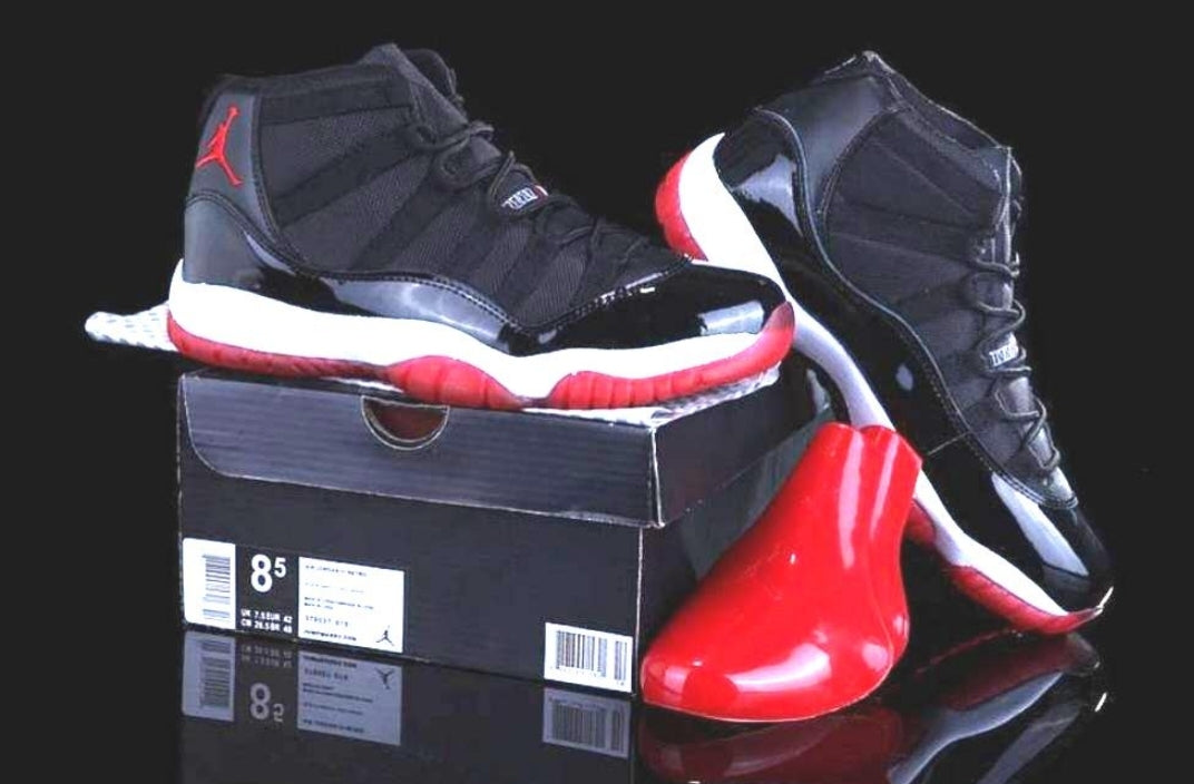 Les baskets Air Jordan 11 offrent un style légendaire et une performance exceptionnelle.design unique
Pas Cher. moin cher.