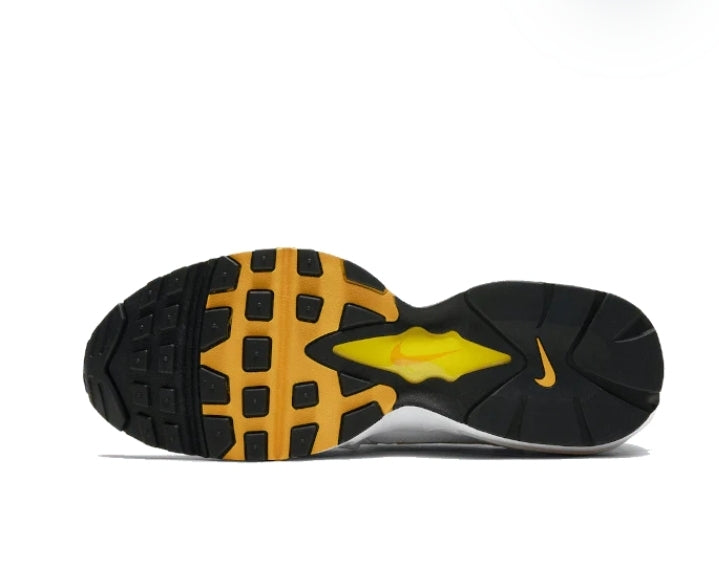 Les baskets Nike Air Max 96 II Femme incarnent parfaitement l'évolution de la gamme légendaire Nike Air Max.