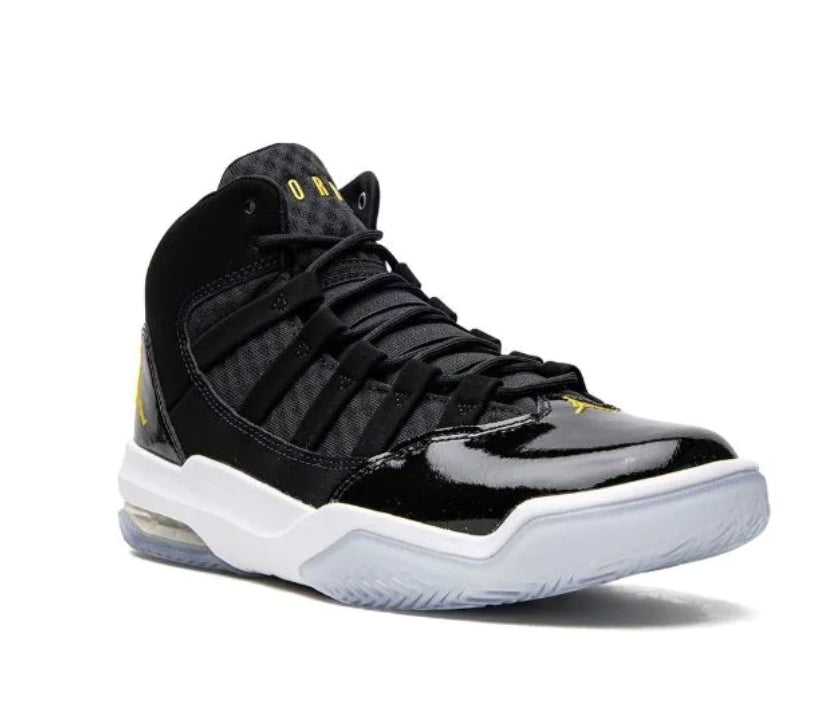 Les baskets Air Jordan 11 offrent un style légendaire et une performance exceptionnelle.design unique 
Pas Cher. moin cher.