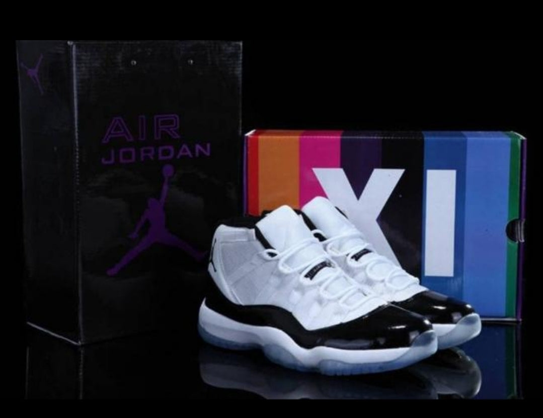 Les baskets Air Jordan 11 offrent un style légendaire et une performance exceptionnelle.design unique
Pas Cher. moin cher.