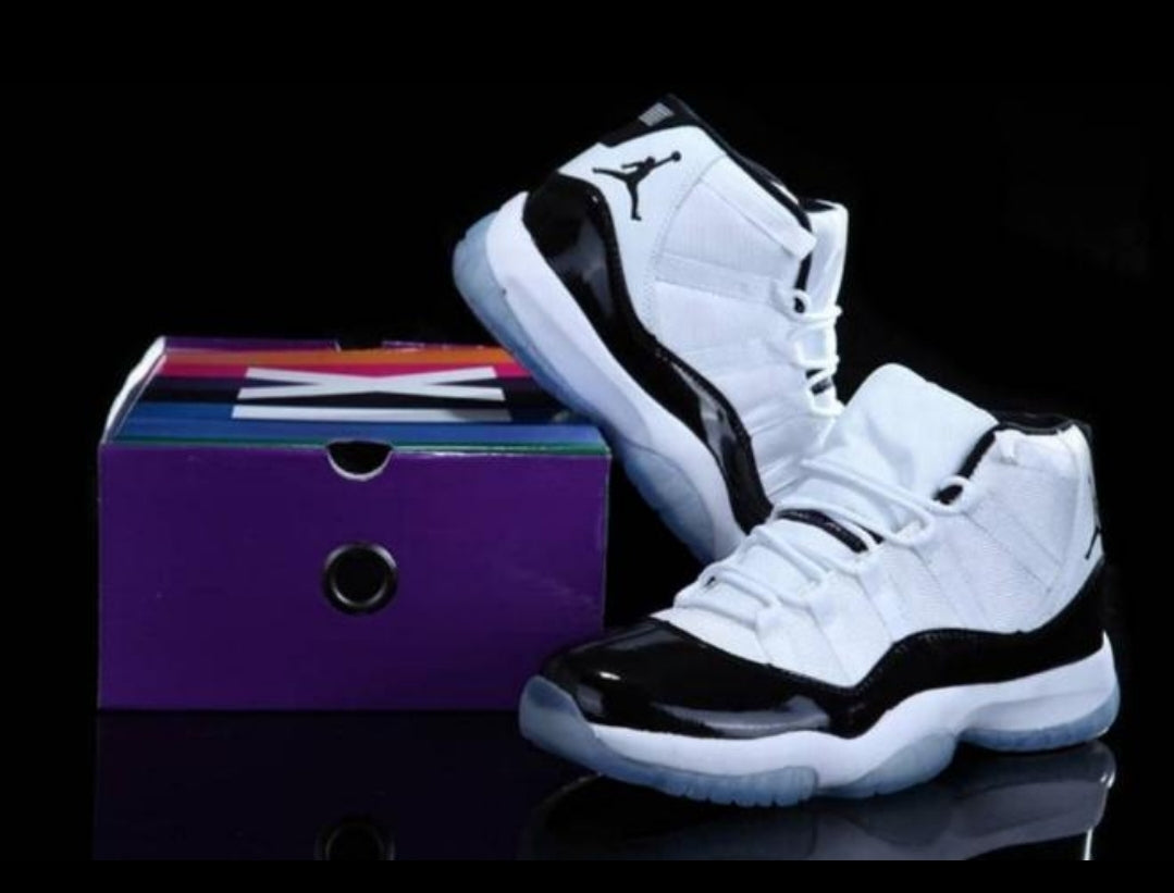 Les baskets Air Jordan 11 offrent un style légendaire et une performance exceptionnelle.design unique
Pas Cher. moin cher.