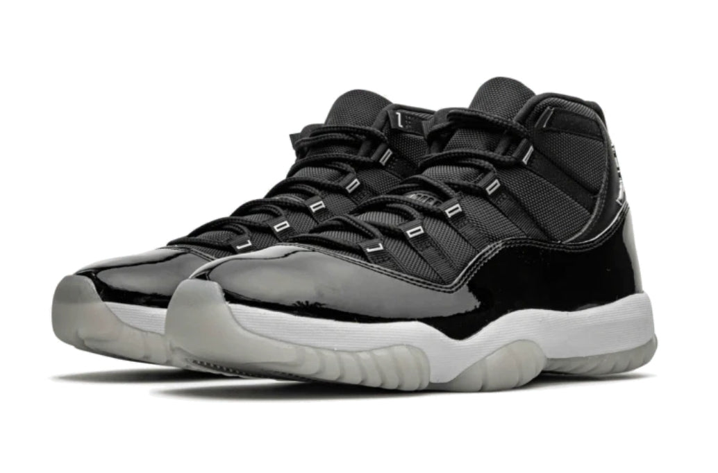 Les baskets Air Jordan 11 offrent un style légendaire et une performance exceptionnelle.design unique
Pas Cher. moin cher.