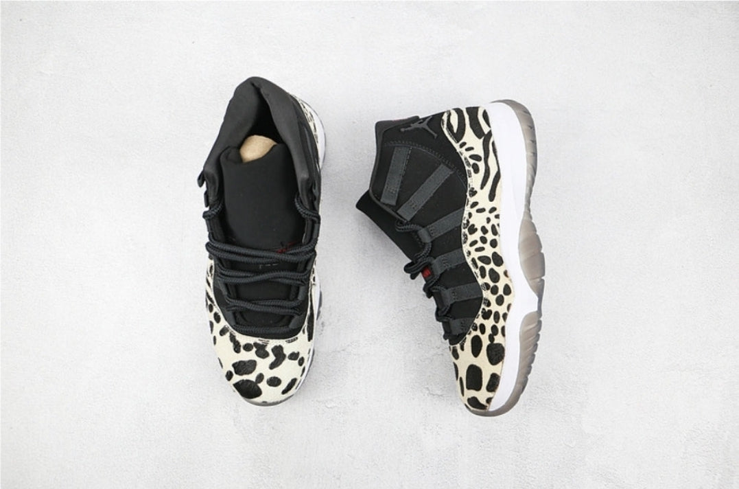 Les baskets Air Jordan 11 offrent un style légendaire et une performance exceptionnelle.design unique
Pas Cher. moin cher.