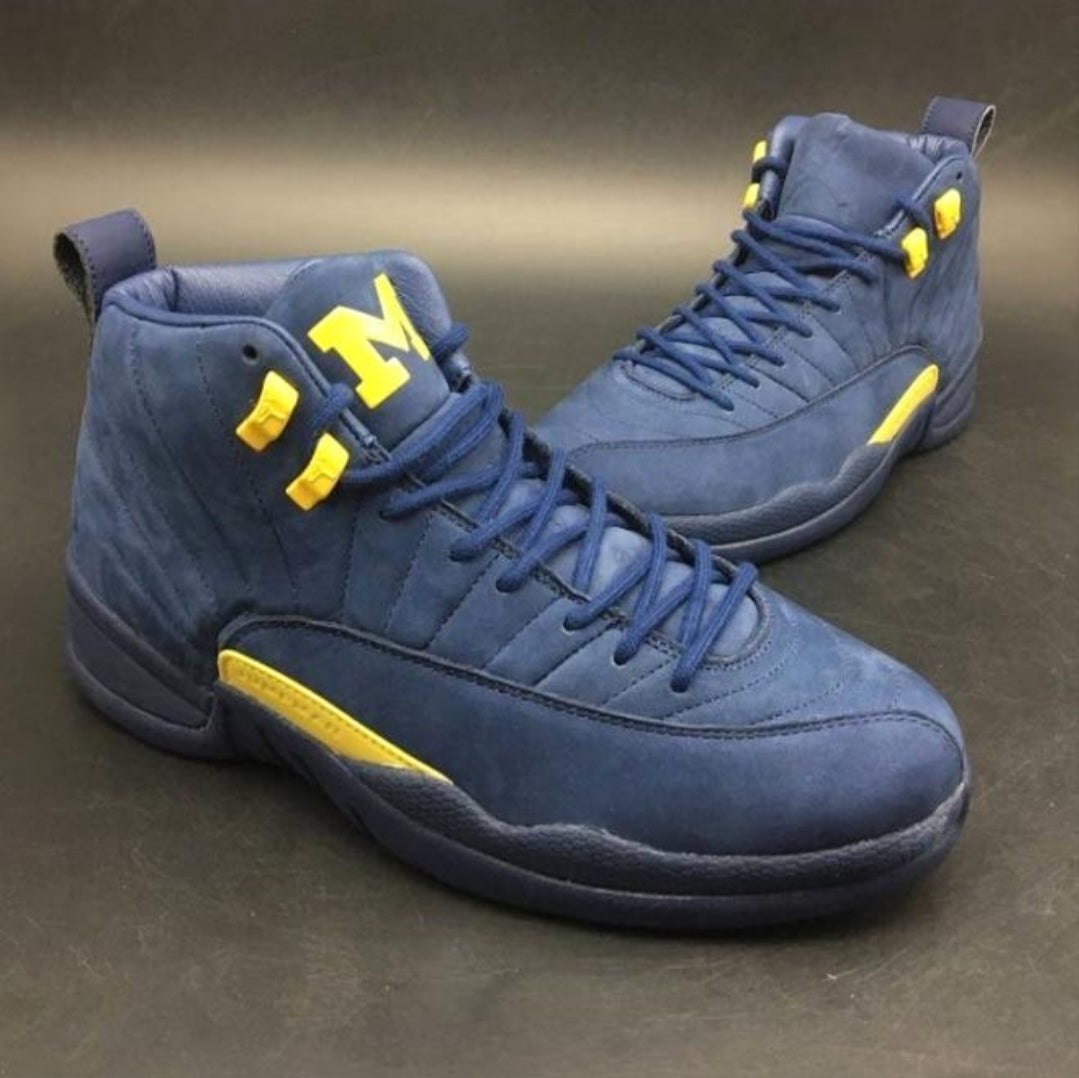 Les baskets Air Jordan 12 offrent un style iconique et une performance exceptionnelle.design distinctif.pas cher.moin Cher.
