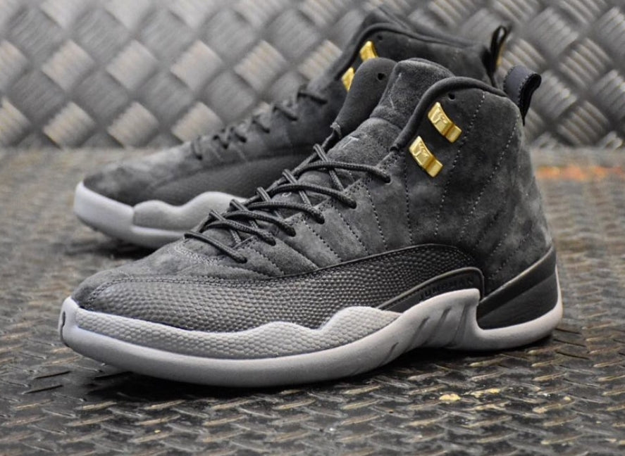 Les baskets Air Jordan 12 offrent un style iconique et une performance exceptionnelle.design distinctif.pas cher.moin Cher.
