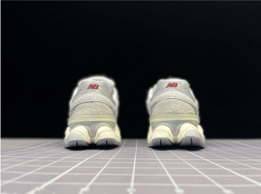 Les baskets New Balance allient style et confort. Leur design classique et leurs matériaux de haute qualité en font un choix idéal pour les amateurs de sneakers.pas cher. Le moins cher.