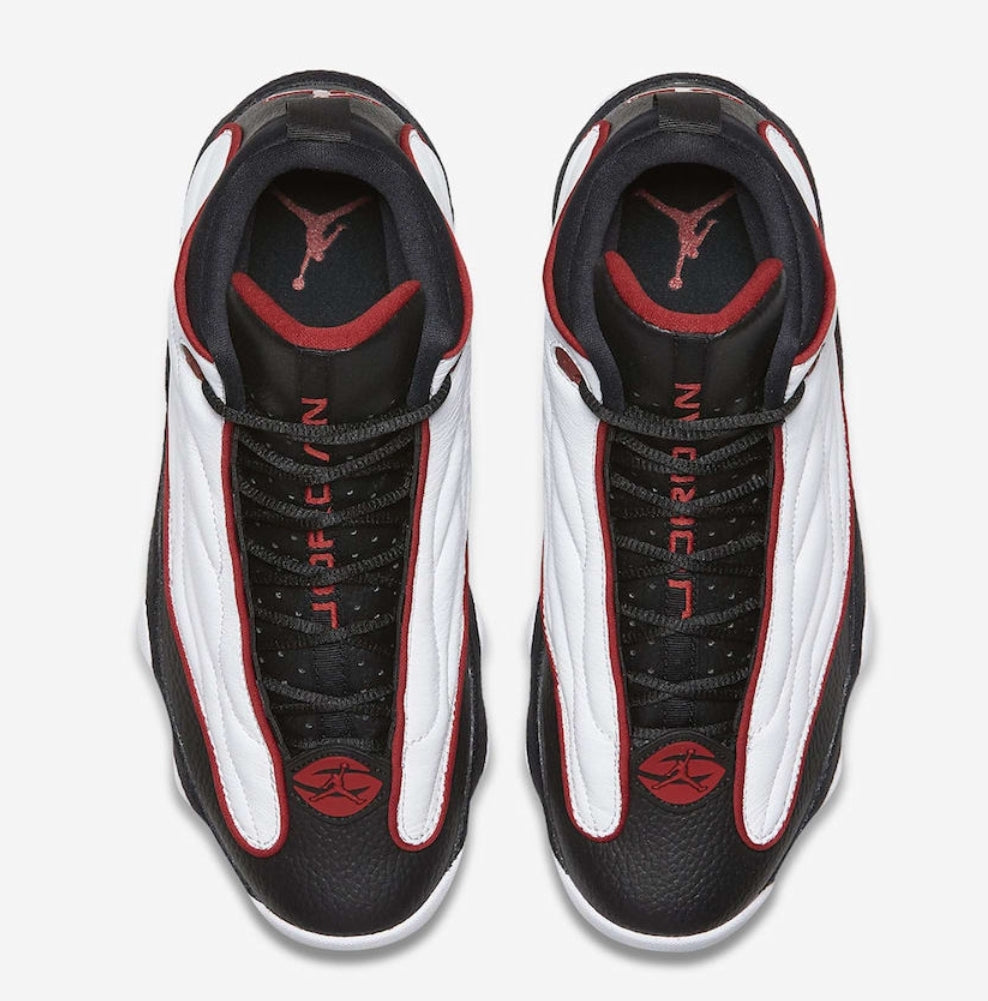 Les baskets Air Jordan 13 offrent un style emblématique et une performance exceptionnelle.
design distinctif .pas Cher. Moins cher.