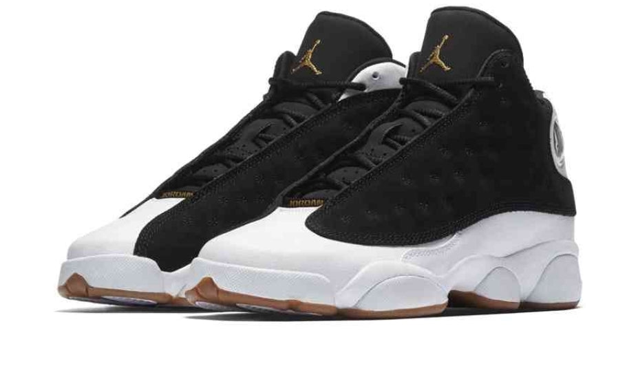 Les baskets Air Jordan 13 offrent un style emblématique et une performance exceptionnelle.
design distinctif .pas Cher. Moins cher.