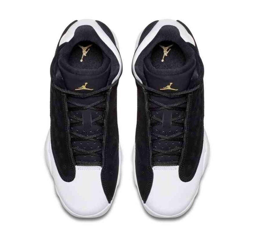 Les baskets Air Jordan 13 offrent un style emblématique et une performance exceptionnelle.
design distinctif .pas Cher. Moins cher.
