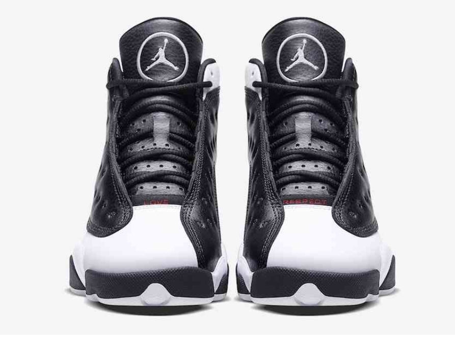 Les Air Jordan 13 "Love & Respect" (Black and White) Femme permettent de personnaliser votre style tout en bénéficiant d’un confort supérieur.