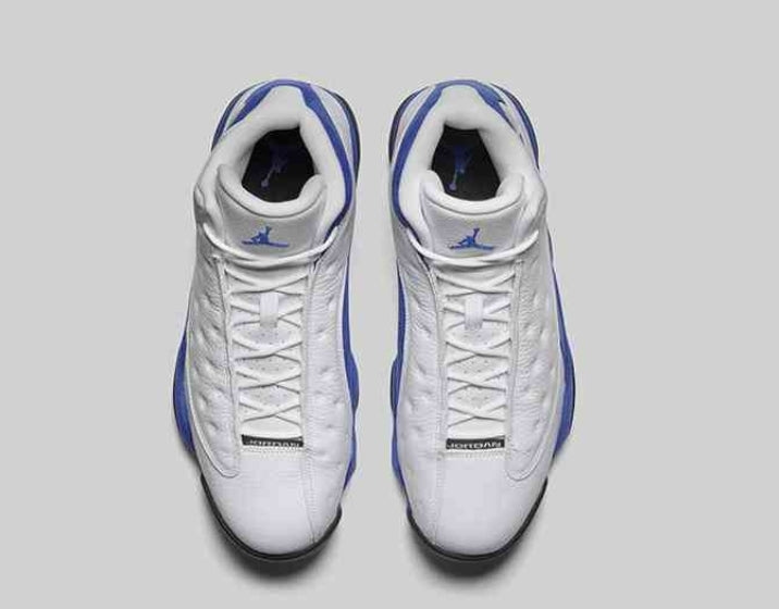 Les baskets Air Jordan 13 offrent un style emblématique et une performance exceptionnelle.
design distinctif .pas Cher. Moins cher.