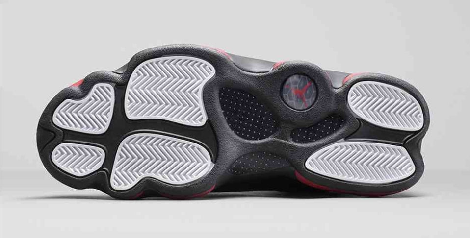 Les baskets Air Jordan 13 offrent un style emblématique et une performance exceptionnelle.
design distinctif .pas Cher. Moins cher.