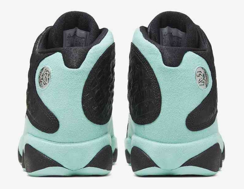 Les baskets Air Jordan 13 offrent un style emblématique et une performance exceptionnelle.
design distinctif .pas Cher. Moins cher.