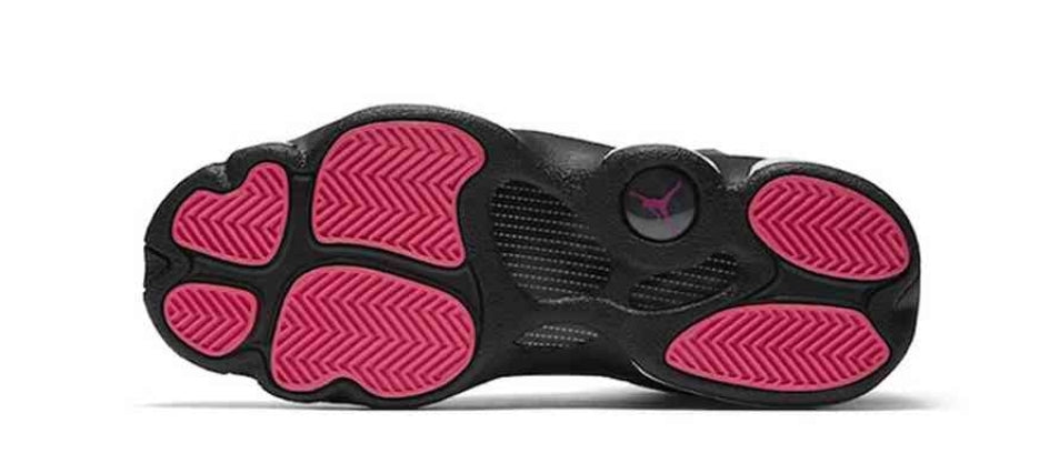 Les baskets Air Jordan 13 offrent un style emblématique et une performance exceptionnelle.
design distinctif .pas Cher. Moins cher.